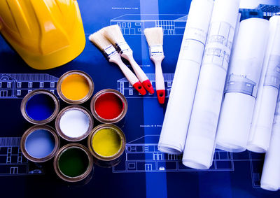 藍(lán)圖指引下的框架房屋模型涂裝工程施工全流程解析